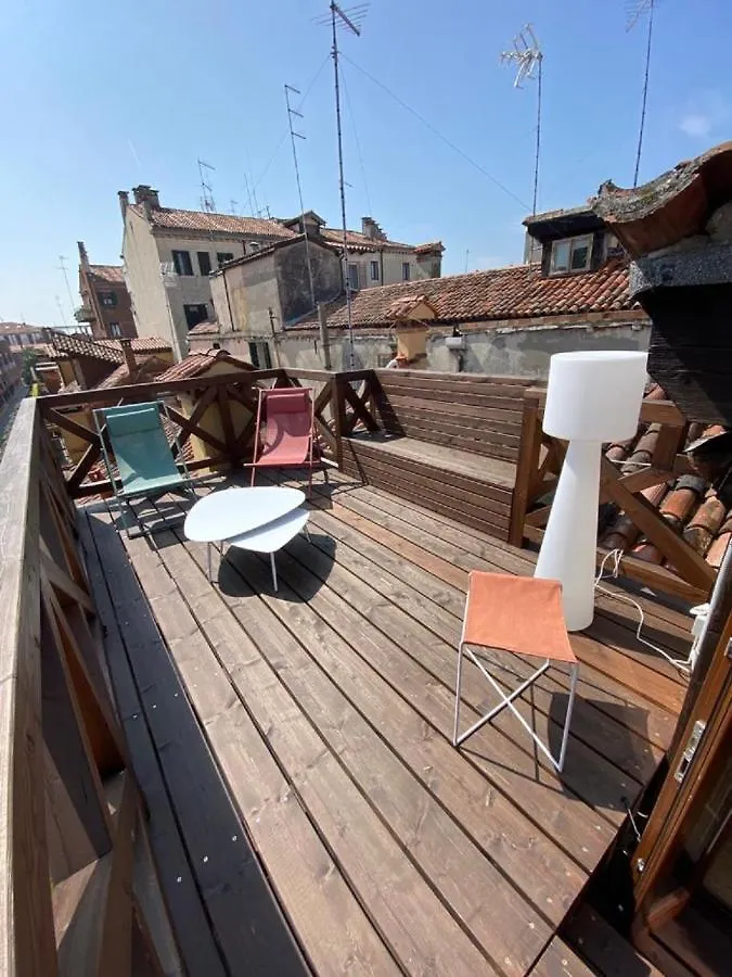 Appartamento Casa Virginia Direct At The Canal Cannaregio With Own Roof Terrace Venezia